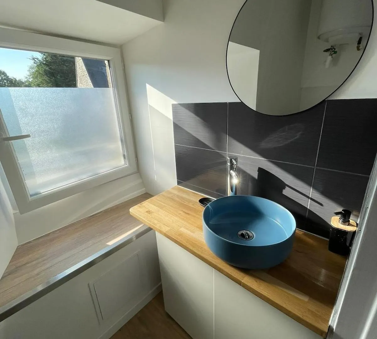 Sublime Maison En Pierre 12 Pers Miniac-Morvan Holiday home