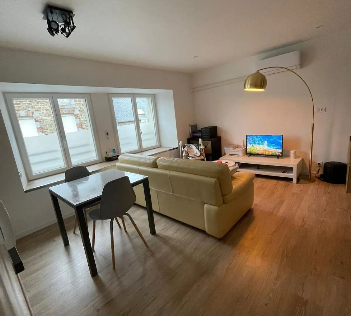 Holiday home Sublime Maison En Pierre 12 Pers Miniac-Morvan France
